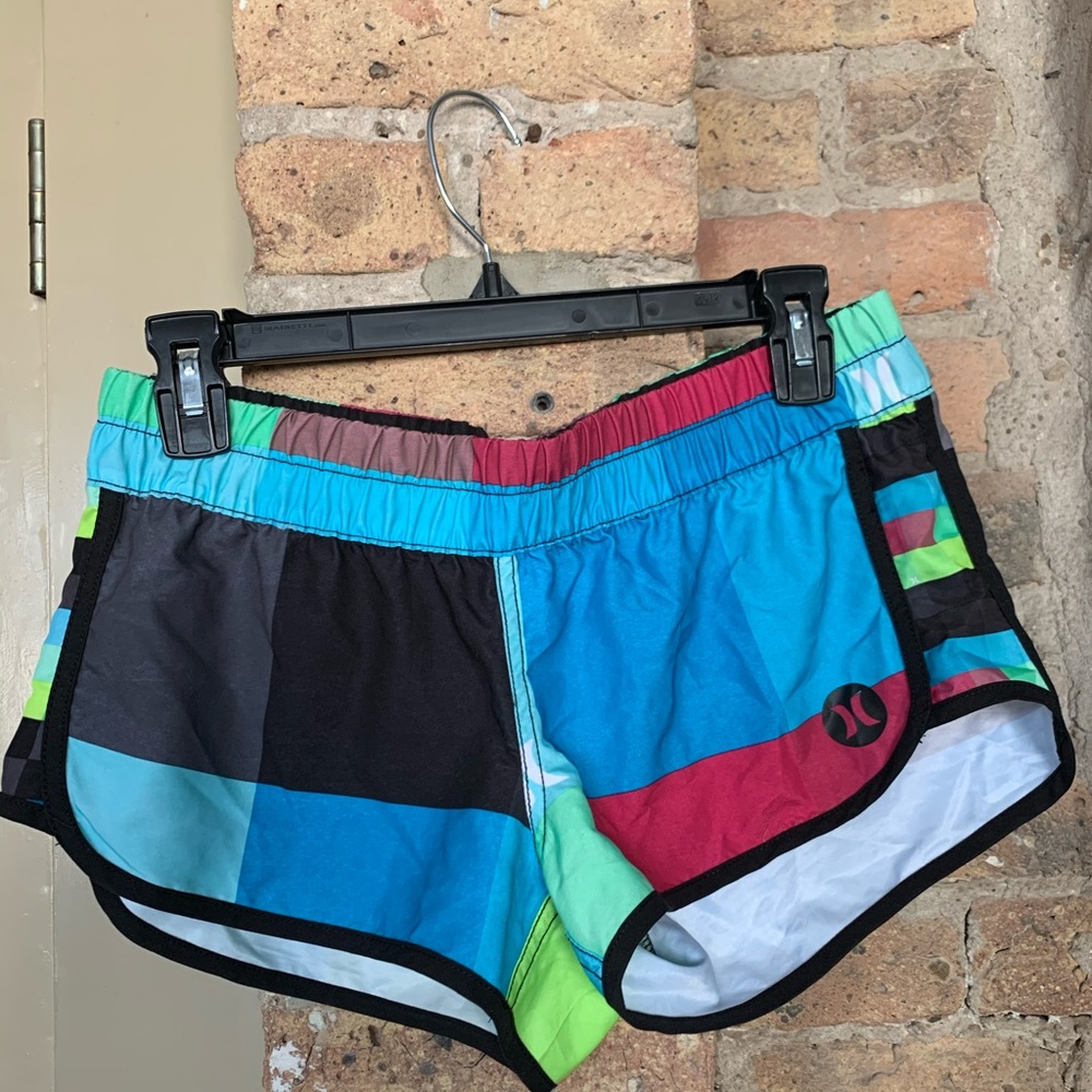 Hurley Multicolor Women's Shorts